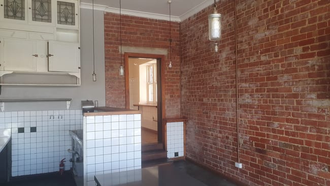 206 Mt Alexander Road Travancore VIC 3032 206 Mt Alexander Road Travancore VIC 3032