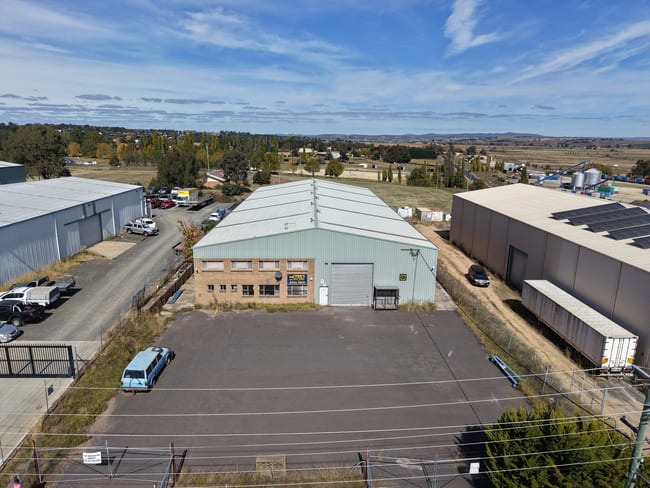 8 Hampden Park Road Kelso NSW 2795 8 Hampden Park Road Kelso NSW 2795