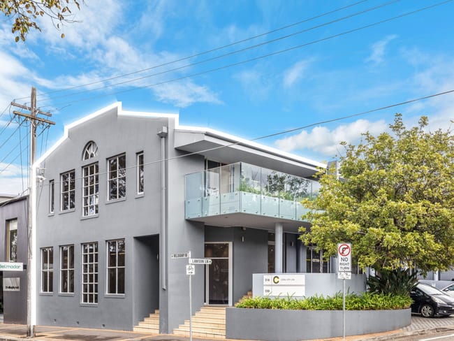 220 Willoughby Road Crows Nest NSW 2065 220 Willoughby Road Crows Nest NSW 2065