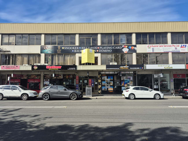L 1 S 2/200 The Boulevarde Punchbowl NSW 2196
