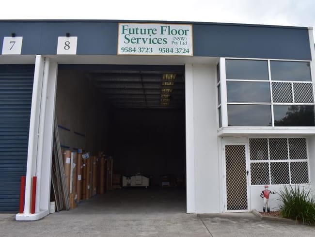 Unit 8/47-51 Lorraine Street Peakhurst NSW 2210 Unit 8/47-51 Lorraine Street Peakhurst NSW 2210