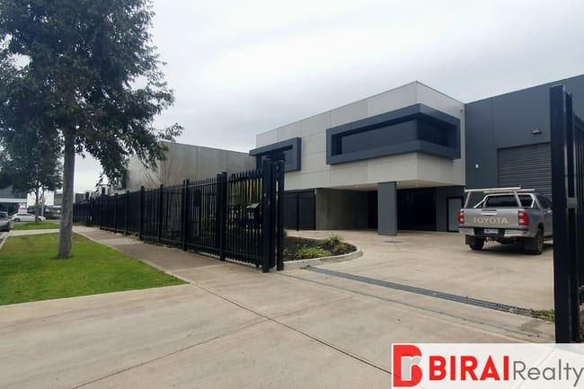 14 Geehi Way Ravenhall VIC 3023 14 Geehi Way Ravenhall VIC 3023