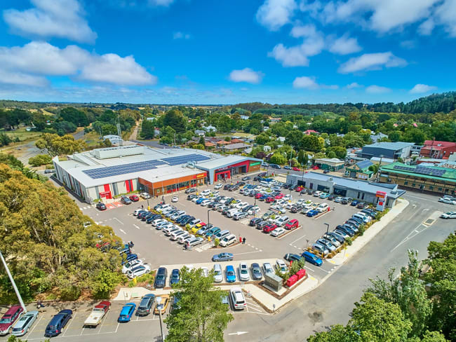 61 High Street Woodend VIC 3442 61 High Street Woodend VIC 3442