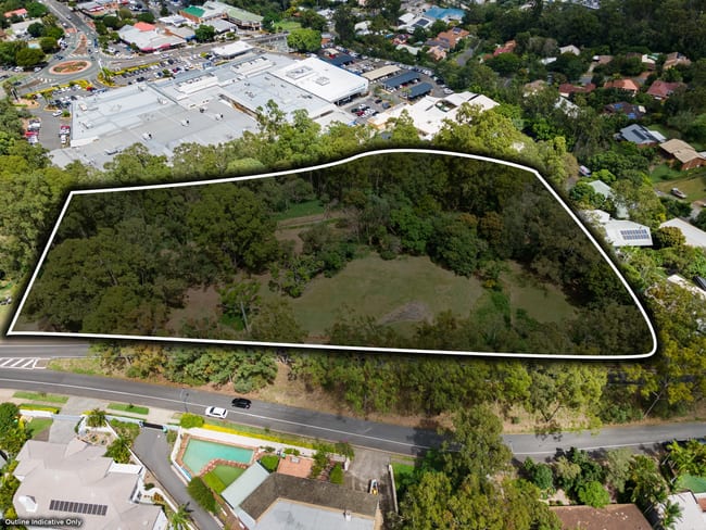 18 Bielby Road Kenmore Hills QLD 4069 18 Bielby Road Kenmore Hills QLD 4069