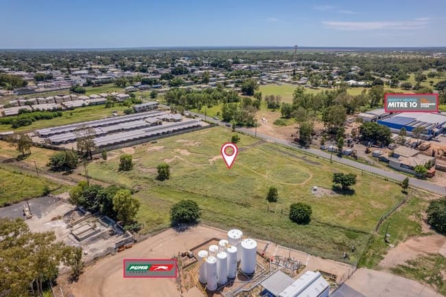 DA Approved/1 Sullivan St Emerald QLD 4720 DA Approved/1 Sullivan St Emerald QLD 4720