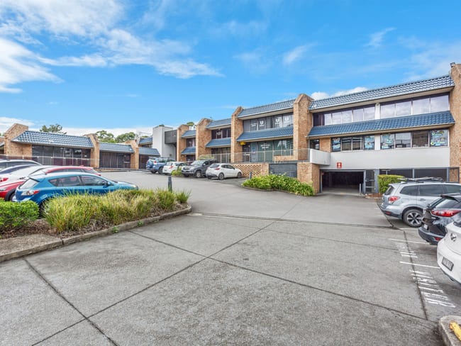 11 & 12/6-8 Old Castle Hill Road Castle Hill NSW 2154 11 & 12/6-8 Old Castle Hill Road Castle Hill NSW 2154