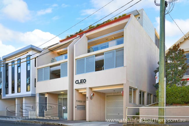 11 Ross Street Glebe NSW 2037 11 Ross Street Glebe NSW 2037