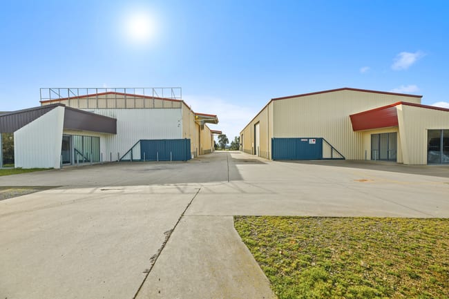 96 - 98 Waterloo Road Yarragon VIC 3823 96 - 98 Waterloo Road Yarragon VIC 3823