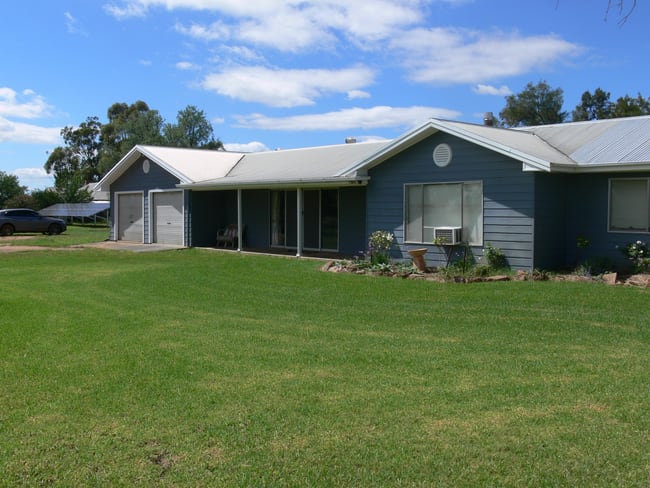 26 Forest Lodge Lane Grenfell NSW 2810 26 Forest Lodge Lane Grenfell NSW 2810