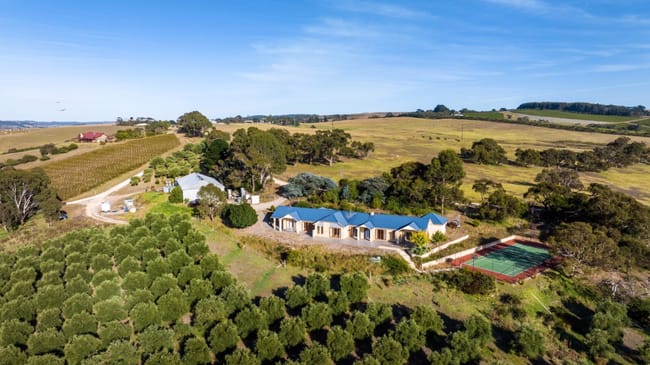 68 Sneyd Road Mount Jagged SA 5211 68 Sneyd Road Mount Jagged SA 5211