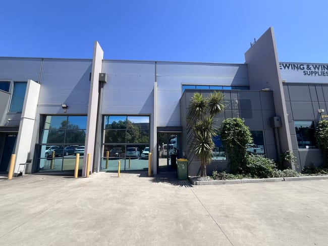 Unit 4/280 Whitehall Street Yarraville VIC 3013 Unit 4/280 Whitehall Street Yarraville VIC 3013