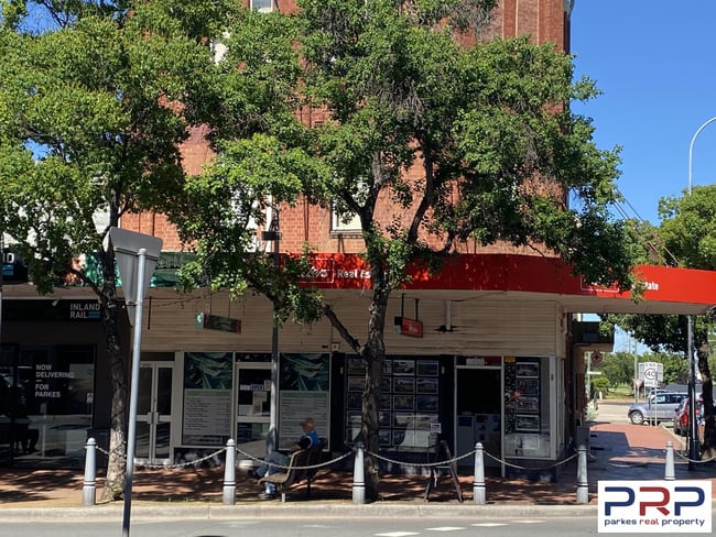 292-296 Clarinda Street Parkes NSW 2870