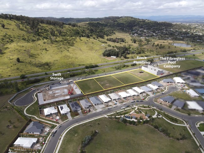 39 - 59 Endeavour Way Plainland QLD 4341 39 - 59 Endeavour Way Plainland QLD 4341