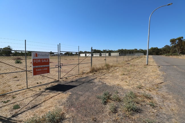 9 Reef Street Inglewood VIC 3517 9 Reef Street Inglewood VIC 3517
