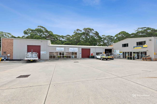 7A & 7B/257-259 Princes Highway Ulladulla NSW 2539 7A & 7B/257-259 Princes Highway Ulladulla NSW 2539