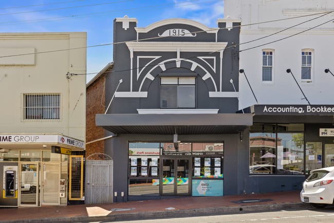 7 Crinan St Hurlstone Park NSW 2193