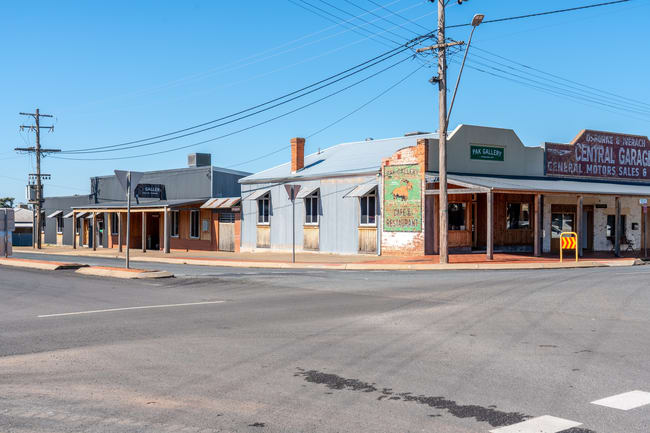 123-125 Cowabbie Street Coolamon NSW 2701 123-125 Cowabbie Street Coolamon NSW 2701