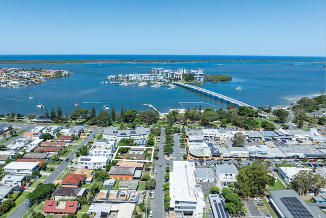 7-9 Bruce Avenue Paradise Point QLD 4216 7-9 Bruce Avenue Paradise Point QLD 4216