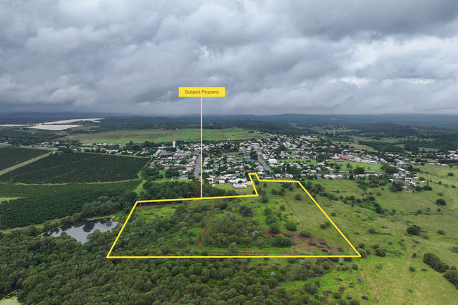 19 Mungomery Street Childers QLD 4660 19 Mungomery Street Childers QLD 4660
