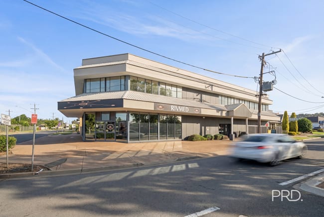 30-32 Hammond Avenue East Wagga Wagga NSW 2650