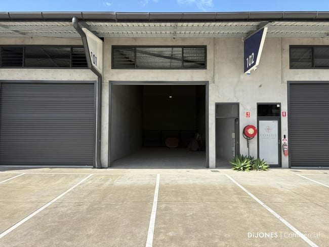 102/882 Pacific Highway Lisarow NSW 2250 102/882 Pacific Highway Lisarow NSW 2250