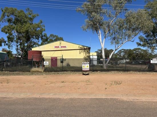 26 Nobby Road Lightning Ridge NSW 2834 26 Nobby Road Lightning Ridge NSW 2834