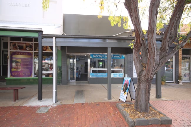 LAUNDROMAT -/58 Mackay St Rochester VIC 3561 LAUNDROMAT -/58 Mackay St Rochester VIC 3561