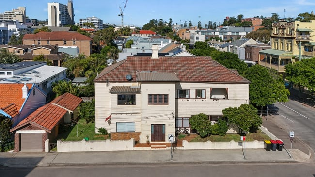 15 Steinton Street Manly NSW 2095 15 Steinton Street Manly NSW 2095