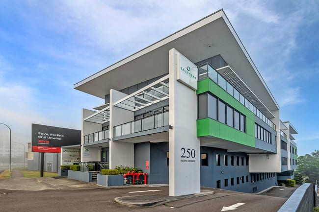 Suite 4C/250 Pacific Highway Charlestown NSW 2290 Suite 4C/250 Pacific Highway Charlestown NSW 2290