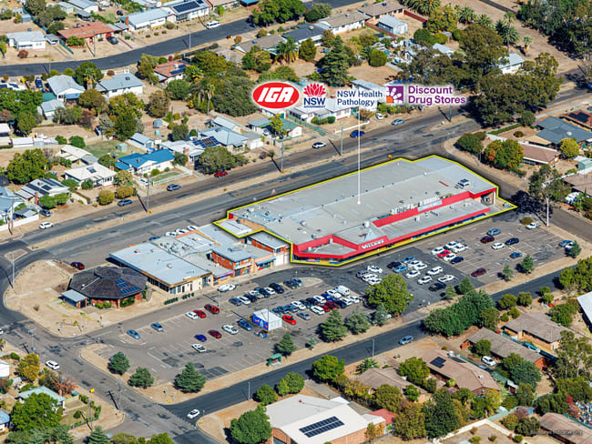 Tamworth Shopping Village/78-80 Robert Street South Tamworth NSW 2340 Tamworth Shopping Village/78-80 Robert Street South Tamworth NSW 2340