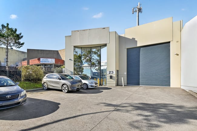 23 Carl Court Hallam VIC 3803 23 Carl Court Hallam VIC 3803