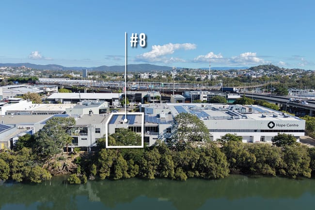 8/31 Thompson Street Bowen Hills QLD 4006 8/31 Thompson Street Bowen Hills QLD 4006