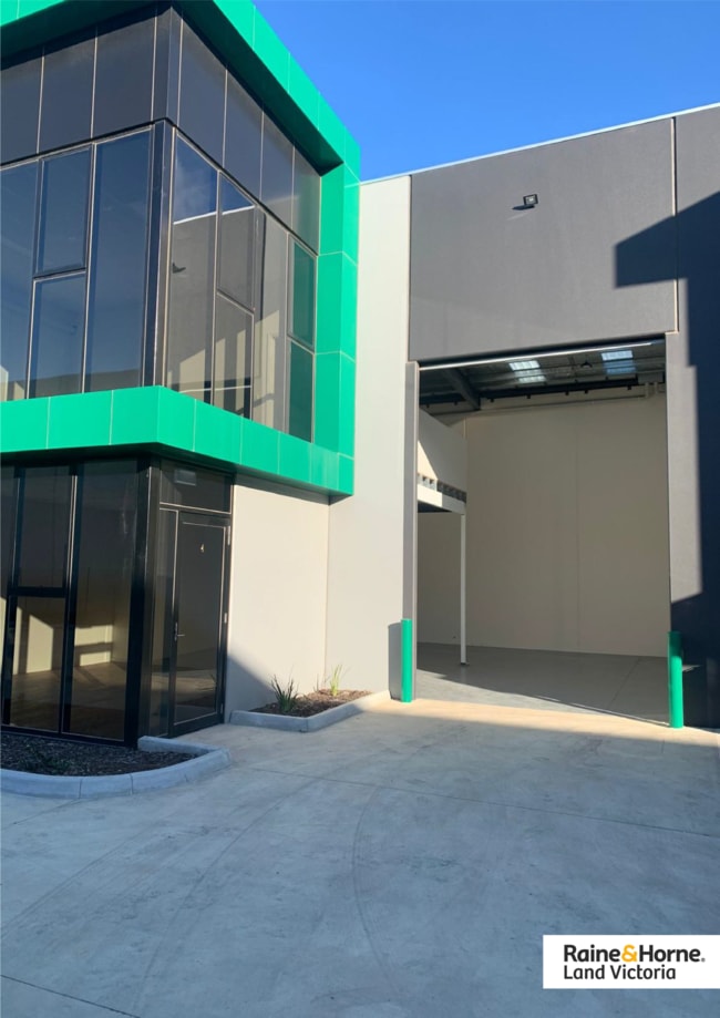 4/27 Graystone Court Epping VIC 3076