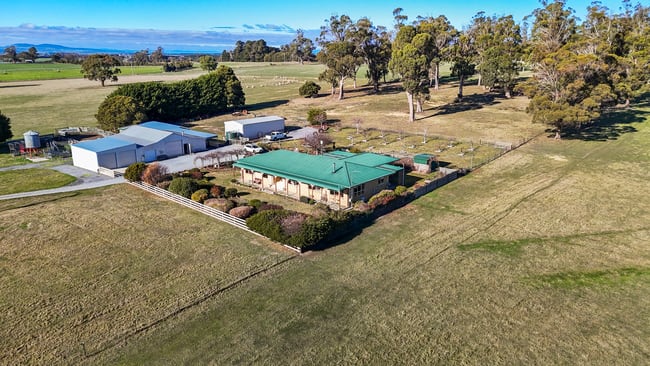 785 Elphinstone Road Cressy TAS 7302 785 Elphinstone Road Cressy TAS 7302
