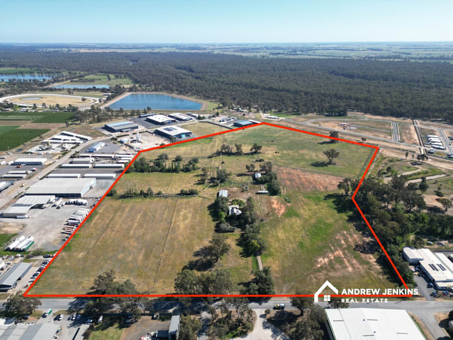 102 Karook St Cobram VIC 3644