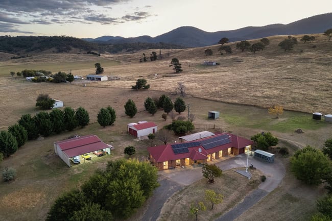 6415 Monaro Highway Michelago NSW 2620 6415 Monaro Highway Michelago NSW 2620