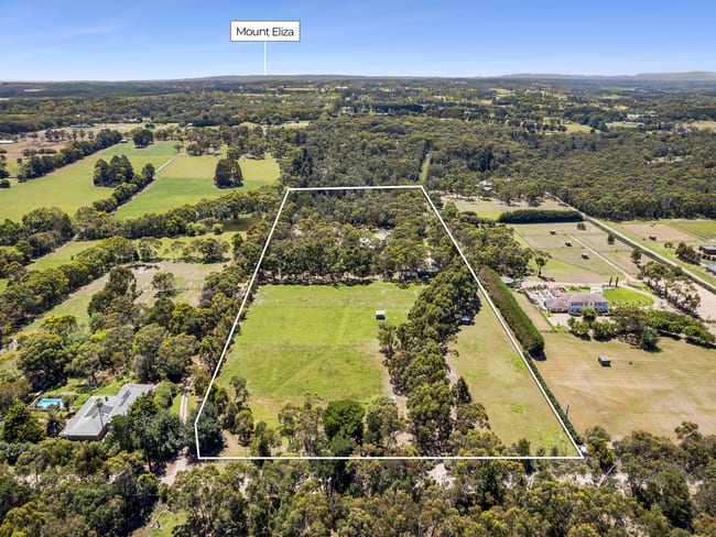 50 Hunts Road Tuerong VIC 3915