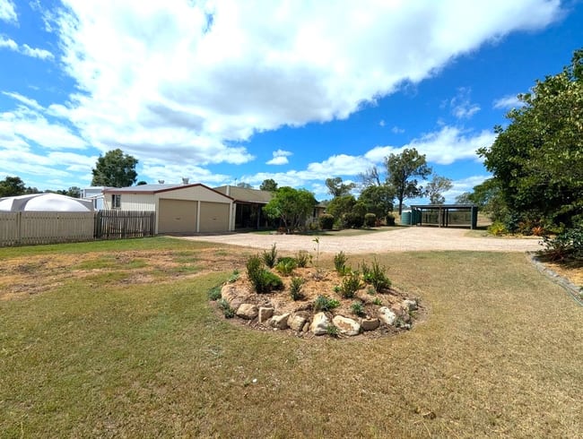 221 Flagstone Creek Road Carpendale QLD 4344 221 Flagstone Creek Road Carpendale QLD 4344