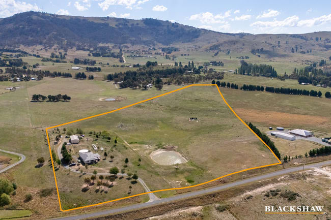 75 Finlay Place Burra NSW 2620 75 Finlay Place Burra NSW 2620