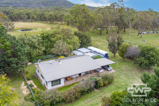 1574 Torrington Road Stannum NSW 2371
