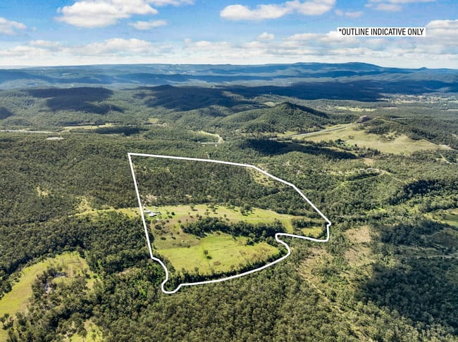 255 Gittins Road Withcott QLD 4352 255 Gittins Road Withcott QLD 4352