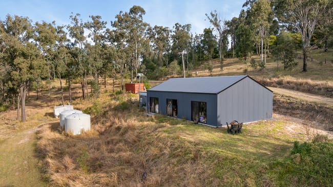 98 Parishs Road Dungog NSW 2420 98 Parishs Road Dungog NSW 2420