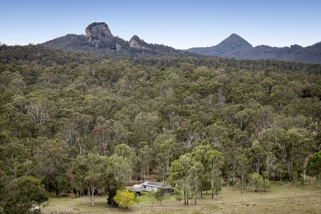 198 Mount Flinders Road Peak Crossing QLD 4306