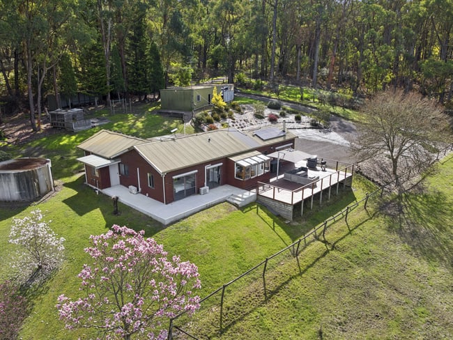 585 Colac Lavers Hill Road Barongarook VIC 3249 585 Colac Lavers Hill Road Barongarook VIC 3249