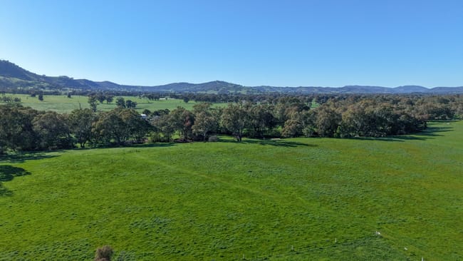 40 Crosses Road Indigo Valley VIC 3688 40 Crosses Road Indigo Valley VIC 3688
