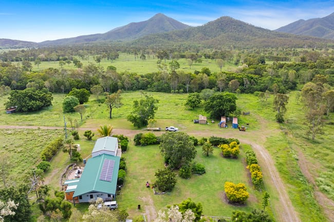 219 Thompson Point Road Nankin QLD 4701 219 Thompson Point Road Nankin QLD 4701