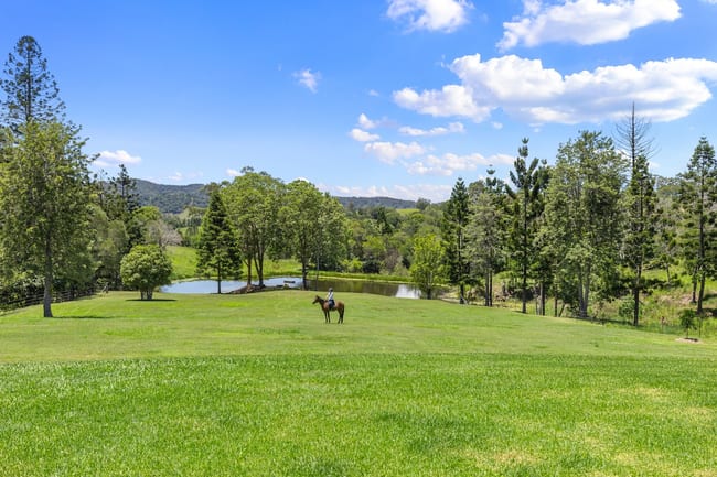 87 Old Mill Road Carters Ridge QLD 4563 87 Old Mill Road Carters Ridge QLD 4563