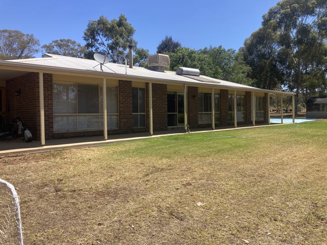 178 Moroneys Lane Temora NSW 2666 178 Moroneys Lane Temora NSW 2666