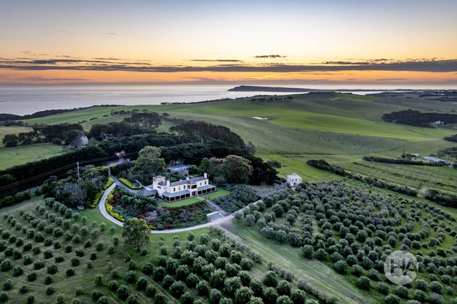 50 Clifford Road San Remo VIC 3925 50 Clifford Road San Remo VIC 3925