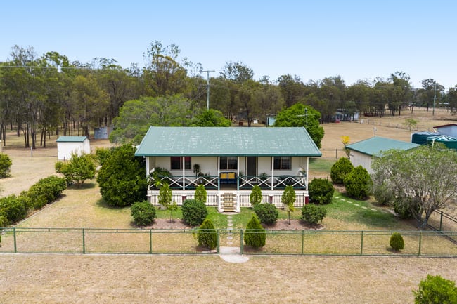 372 Owens Scrub Road Leyburn QLD 4365 372 Owens Scrub Road Leyburn QLD 4365
